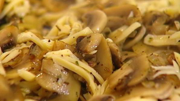 бутерброд-ссобойка с грибами и сыром