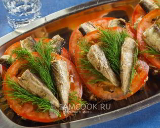 Бутерброды Балтийский моряк со шпротами