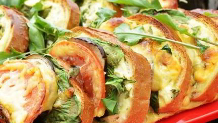 Бутерброды с баклажанами и помидором