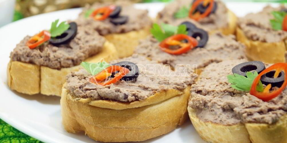 Рецепт бутерброды с паштетом из куриной печени