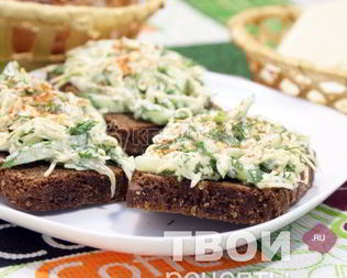 Бутерброды с салатом