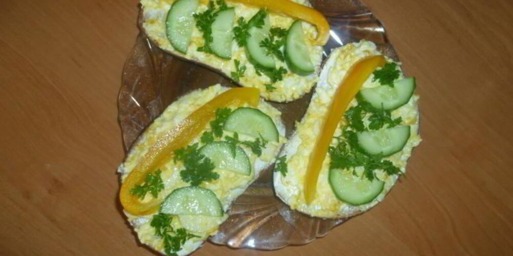 Рецепт бутерброды с яйцом и болгарским перцем