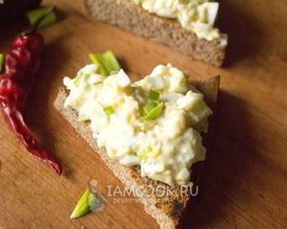 Бутерброды с яйцом