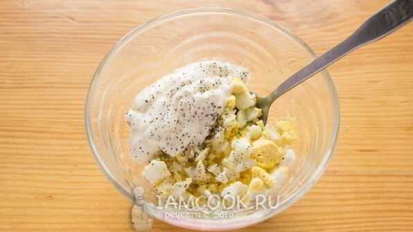 бутерброды с яйцом