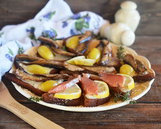 Бутерброды со шпротами