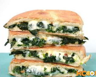 Горячие бутерброды на сковороде