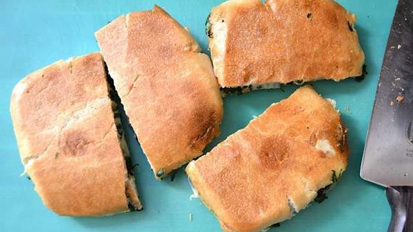 горячие бутерброды на сковороде