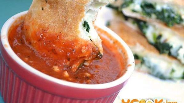 горячие бутерброды на сковороде