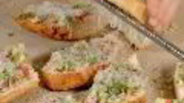 горячие бутерброды с рыбными консервами