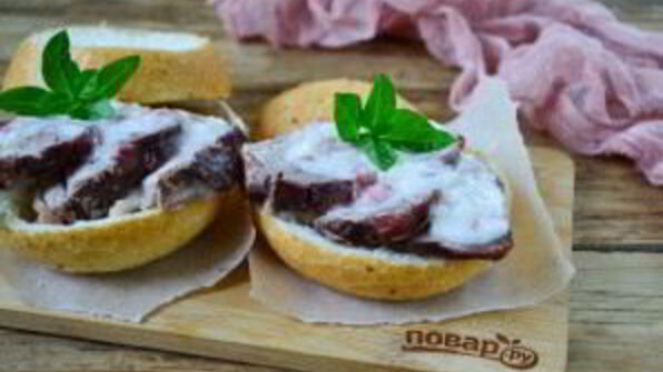 горячий бутерброд со свининой