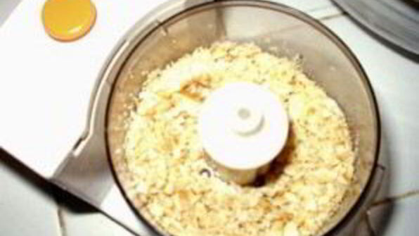 изысканный бутерброд с тунцом