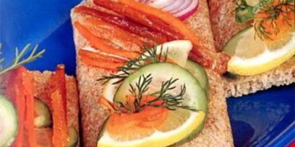 Рецепт острые бутерброды с семгой, лососем, форелью