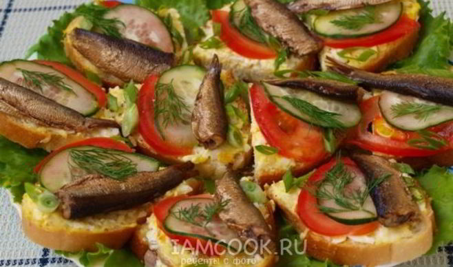 Праздничные бутерброды со шпротами