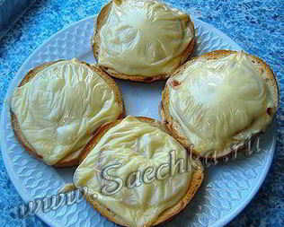 Самые простые горячие бутерброды с сыром