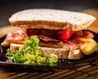 Закуска из сосисок