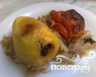 Фаршированные помидоры и картофель