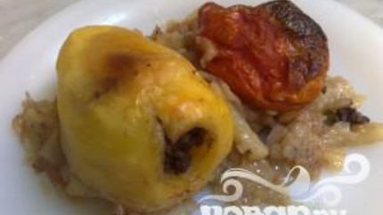 Фаршированные помидоры и картофель