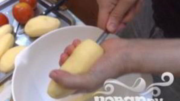 фаршированные помидоры и картофель