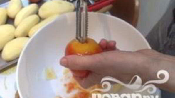 фаршированные помидоры и картофель