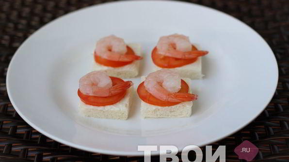 канапе с креветками