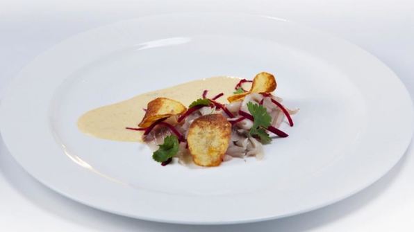 маринованная скумбрия со свеклой