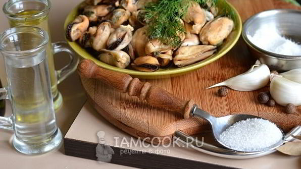 мидии маринованные с соевым соусом