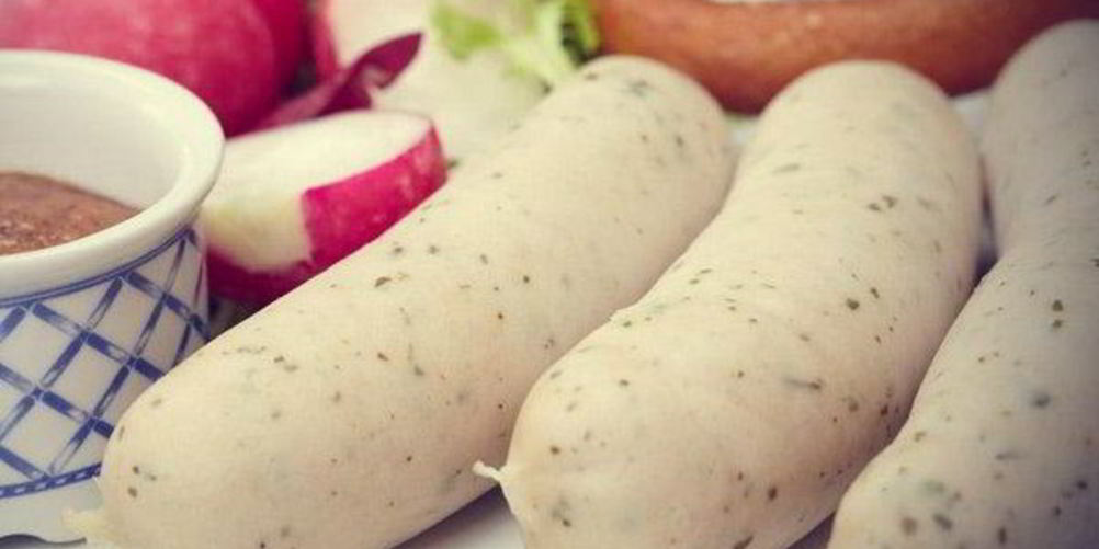 Рецепт нежные куриные сосиски по-домашнему