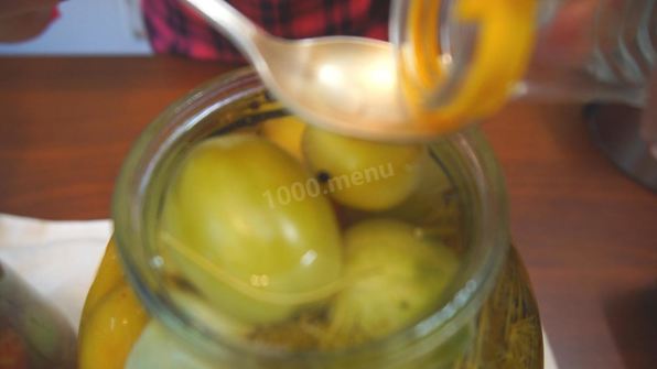 очень вкусные маринованные зеленые помидоры с ранеткой