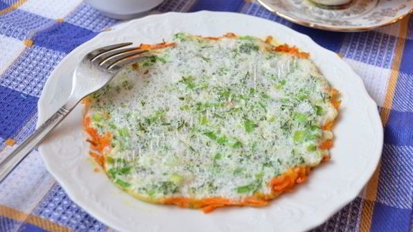 белковый омлет с морковью