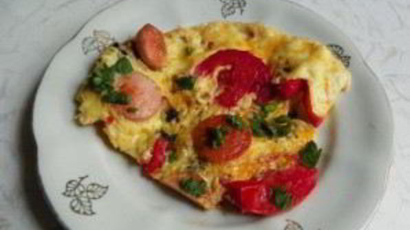 омлет с грибами и помидорами