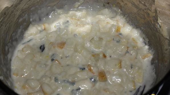 омлет с грушей и сыром дор блю