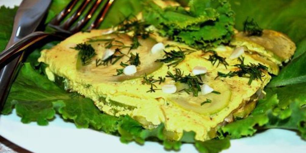 Рецепт омлет с кабачками и чесноком