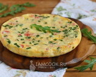 Омлет с помидорами в мультиварке