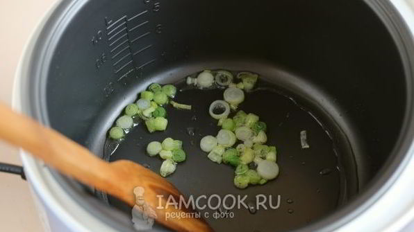 омлет с помидорами в мультиварке