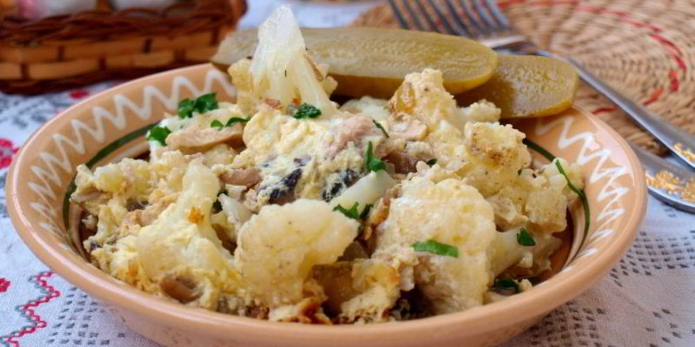 Рецепт омлет с цветной капустой и шампиньонами