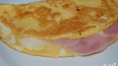 Омлет с ветчиной и сыром