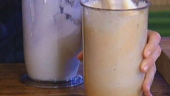 пышный омлет с кабачком и креветками