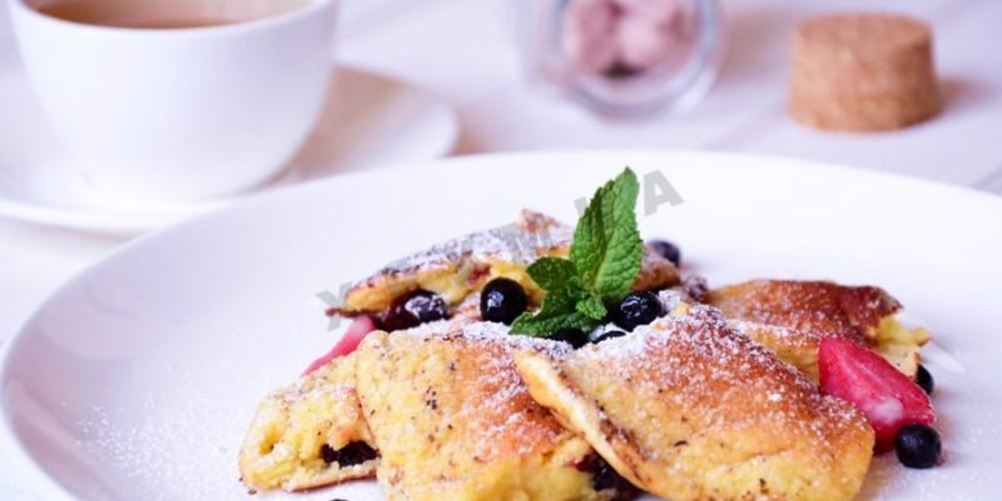 Рецепт сладкий творожный омлет