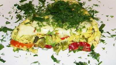 Сырный омлет со стручковой фасолью