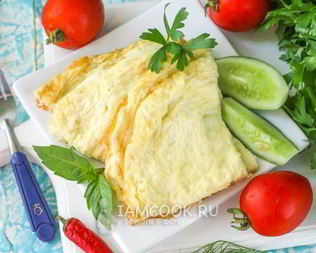 Воздушный омлет на сковороде