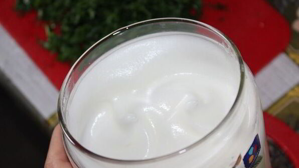 взбитый омлет с сыром и зеленью