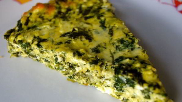 запеченная фриттата со шпинатом