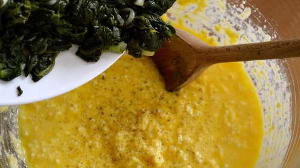 запеченная фриттата со шпинатом