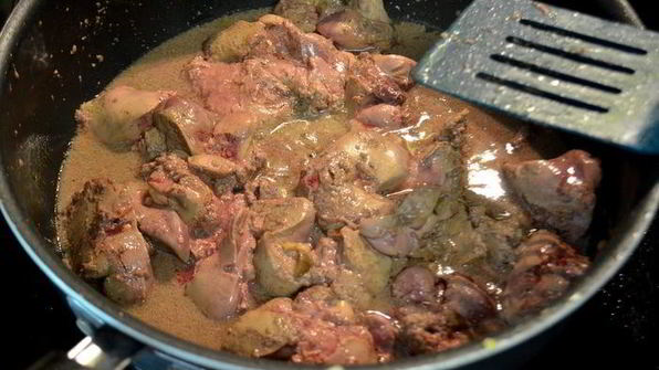 куриный паштет с бальзамическим луком