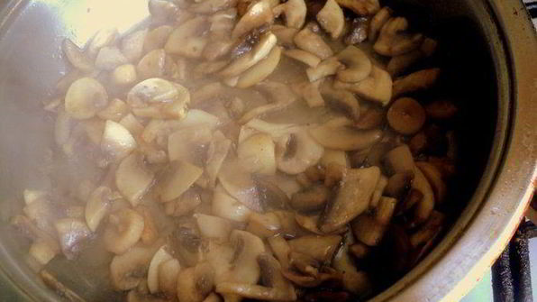 паштет из фасоли с грибами