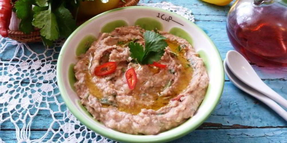 Рецепт паштет из фасоли с кинзой и паприкой