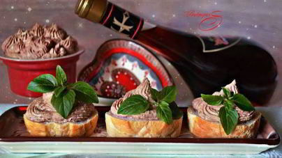 Паштет из куриной печени и маскарпоне