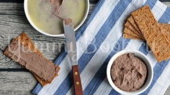 паштет из куриной печени со сливками