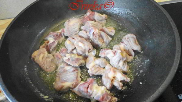 паштет из куриных субпродуктов во французском стиле