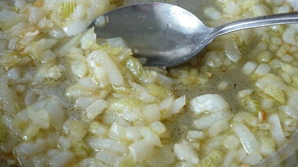 паштет из вареных яиц и орехов